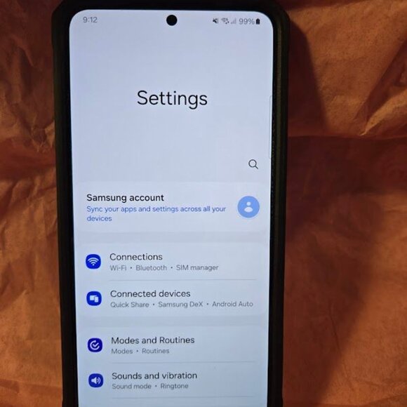 Like New Samsung Galaxy S22 Phone in original box & NIB glass protector 128GB - Picture 10 of 12